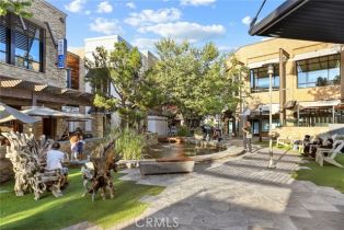 Single Family Residence, 6452 Hanna ave, Woodland Hills, CA 91303 - 34