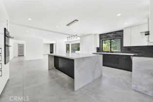 Single Family Residence, 20101 Greenbriar dr, Tarzana, CA 91356 - 11