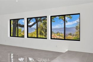 Single Family Residence, 20101 Greenbriar dr, Tarzana, CA 91356 - 4