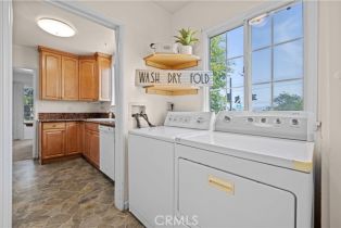 Single Family Residence, 2505 North Keystone street, Burbank, CA 91504 - 10