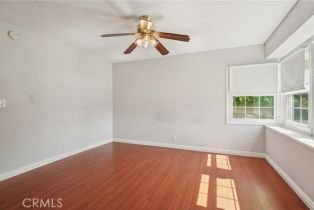 Single Family Residence, 6552 Farralone ave, Woodland Hills, CA 91303 - 16