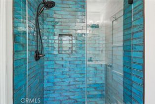 Single Family Residence, 6552 Farralone ave, Woodland Hills, CA 91303 - 23