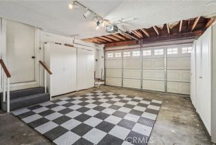 Single Family Residence, 6552 Farralone ave, Woodland Hills, CA 91303 - 27