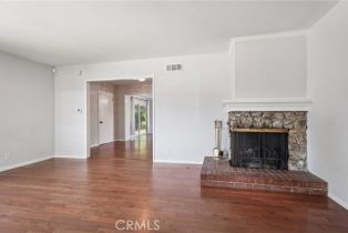 Single Family Residence, 6552 Farralone ave, Woodland Hills, CA 91303 - 5