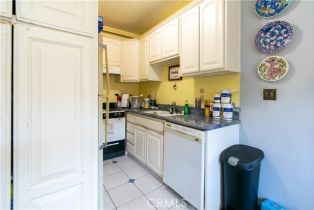 Condominium, 14560 Clark st, Sherman Oaks, CA 91411 - 7