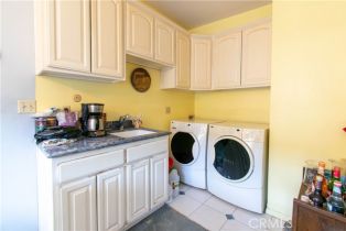 Condominium, 14560 Clark st, Sherman Oaks, CA 91411 - 8