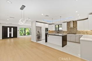 Single Family Residence, 15221 Valley Vista blvd, Sherman Oaks, CA 91403 - 4