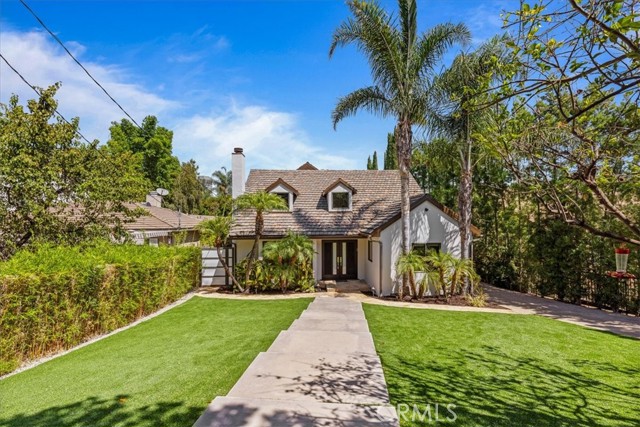 Single Family Residence, 15221 Valley Vista blvd, Sherman Oaks, CA 91403 - 1