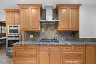 Single Family Residence, 10868 Willowcrest pl, Studio City, CA 91604 - 13