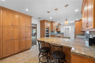 Single Family Residence, 10868 Willowcrest pl, Studio City, CA 91604 - 15