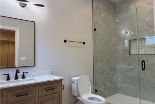 , 820 Tujunga ave, Burbank, CA 91501 - 9