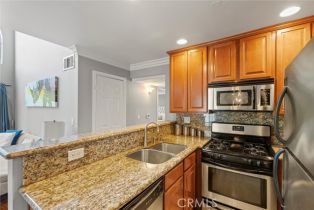 Condominium, 4211 Arch dr, Studio City, CA 91604 - 13