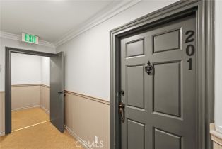 Condominium, 4211 Arch dr, Studio City, CA 91604 - 22