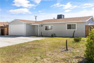 Single Family Residence, 65825 Cahuilla ave, Desert Hot Springs, CA 92240 - 2