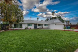 Single Family Residence, 1605 Via Vista dr, Riverside, CA 92506 - 2
