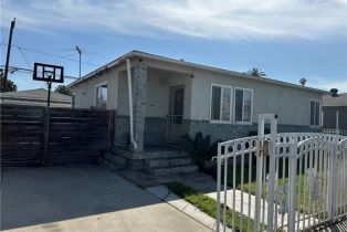 Single Family Residence, 276  E Platt ST, Long Beach, CA  Long Beach, CA 90805
