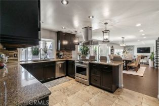 Single Family Residence, 1971 Oakland Hills dr, Corona, CA 92882 - 15