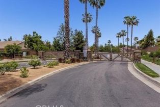 Single Family Residence, 17231 Greentree dr, Riverside, CA 92503 - 40