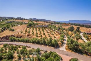 Single Family Residence, 40954 Parado Del Sol dr, Temecula, CA 92592 - 3