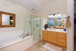 Single Family Residence, 24238 Owl ct, Corona, CA 92883 - 27