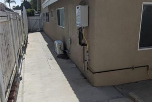 , 15835 Ludlow st, Granada Hills, CA 91344 - 3