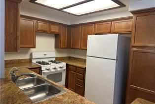 Condominium, 200 Alessandro blvd, Riverside, CA 92508 - 7