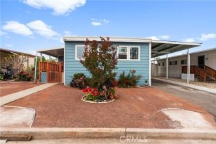 , 63 Round Table, Riverside, CA 92507 - 24