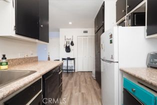 Condominium, 400 Acacia ave, Fullerton, CA 92831 - 8