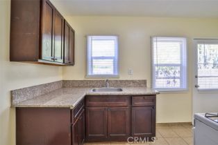 Residential Income, 4027 Dwight ave, Riverside, CA 92507 - 12