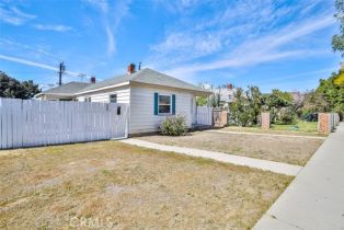 Residential Income, 4027 Dwight ave, Riverside, CA 92507 - 3