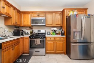 Condominium, 1777 Mitchell ave, Tustin, CA 92780 - 9