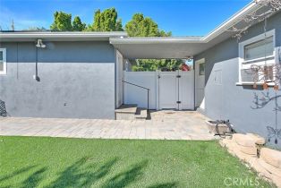 Single Family Residence, 1215 Palm ave, Corona, CA 92879 - 35
