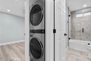 Single Family Residence, 2317 England ave, Huntington Beach, CA 92648 - 13