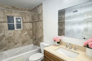 Condominium, 19843 Coventry ln, Huntington Beach, CA 92646 - 12