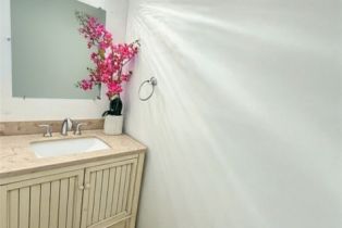 Condominium, 19843 Coventry ln, Huntington Beach, CA 92646 - 13