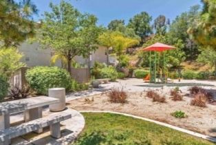 Single Family Residence, 6050 Paseo Carreta, Carlsbad, CA 92009 - 42