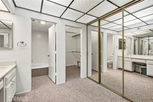 Condominium, 5555 Canyon Crest dr, Riverside, CA 92507 - 14