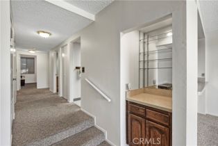 Condominium, 5555 Canyon Crest dr, Riverside, CA 92507 - 28