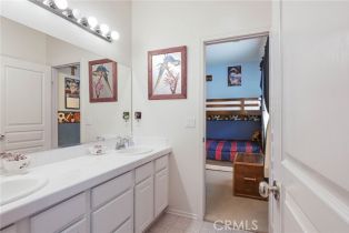 Single Family Residence, 57 Boulder Creek rd, Simi Valley, CA 93065 - 28