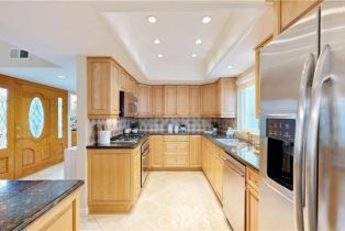 Single Family Residence, 811 Oceanhill dr, Huntington Beach, CA 92648 - 15