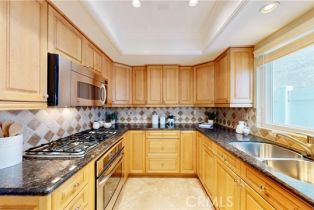 Single Family Residence, 811 Oceanhill dr, Huntington Beach, CA 92648 - 17