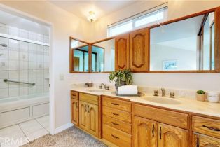 Single Family Residence, 811 Oceanhill dr, Huntington Beach, CA 92648 - 28