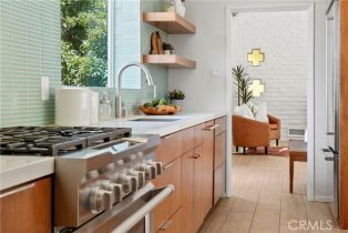 Single Family Residence, 1987 Windover rd, Pasadena, CA 91107 - 28