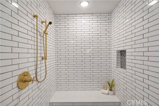 Single Family Residence, 1987 Windover rd, Pasadena, CA 91107 - 47