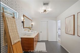 Single Family Residence, 1987 Windover rd, Pasadena, CA 91107 - 49