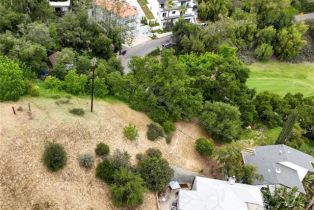 , 21460 Arcos dr, Woodland Hills, CA 91364 - 4