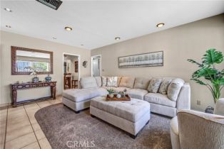 Single Family Residence, 10528 Haverly st, El Monte, CA 91731 - 4