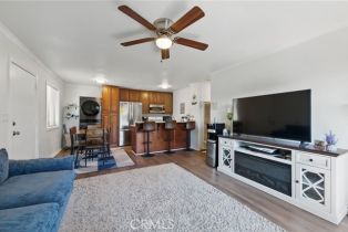 Condominium, 142 Dean DR, Santa Paula, CA  Santa Paula, CA 93060