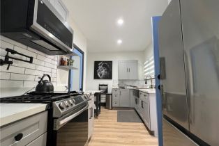 , 932 2nd st, Long Beach, CA 90802 - 10