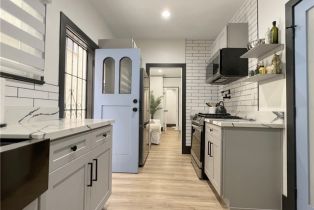 , 932 2nd st, Long Beach, CA 90802 - 11